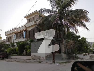 FB Area Block 6 400 Sq. Yards Corner Available For Sale
