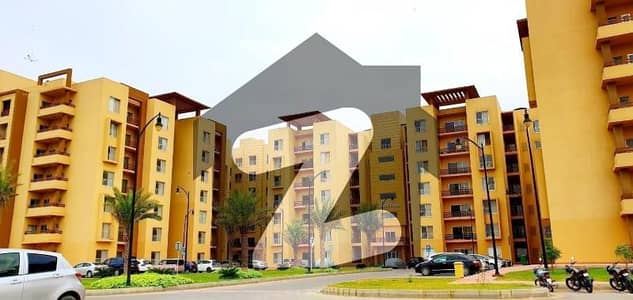 READY TO MOVE 955sq Feet 2 Bed Lounge Flat FOR SALE Outer Corner Apartment With AMAZING VIEW. 2KM From MAIN GATE Of BTK