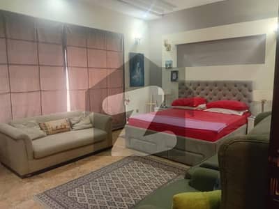 ڈی ایچ اے فیز 5 ڈیفنس (ڈی ایچ اے),لاہور میں 3 کمروں کا 1 کنال بالائی پورشن 2.0 لاکھ میں کرایہ پر دستیاب ہے۔