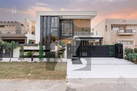 1 Kanal Modern House Available For Sale In Prime Location Of DHA Phase 7 Block Y