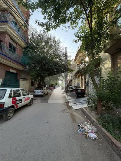 سبزہ زار سکیم ۔ بلاک ایچ سبزہ زار سکیم,لاہور میں 3 کمروں کا 3 مرلہ مکان 1.2 کروڑ میں برائے فروخت۔