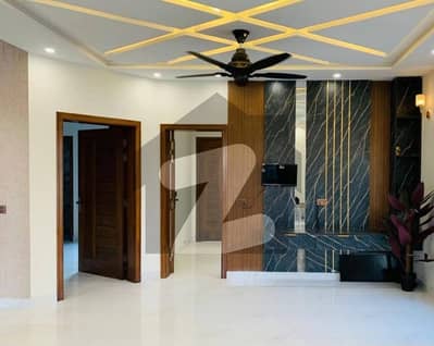 7 Marla Lower Portion Available In F-17 Islamabad