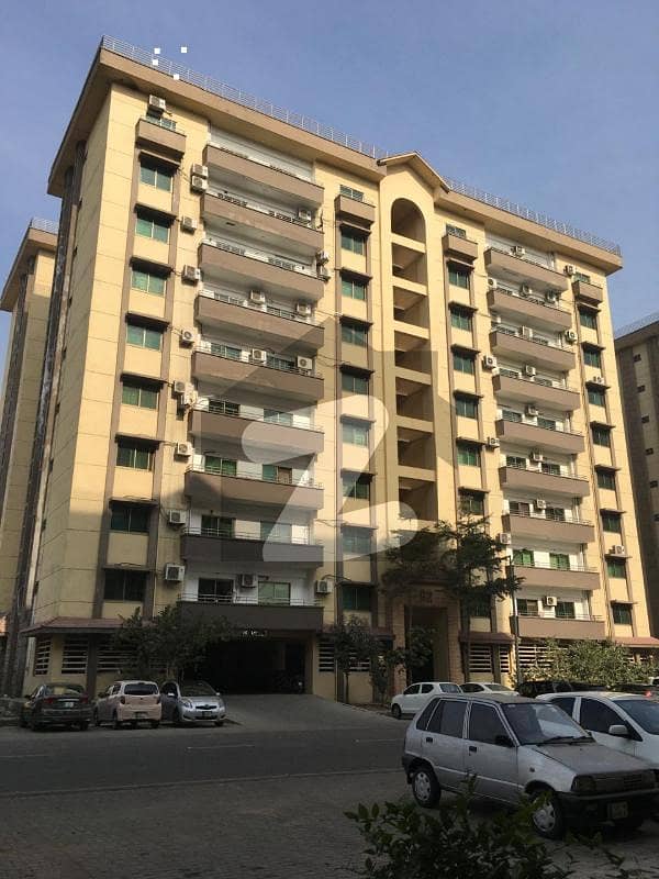 10 MARLA 3 BEDROOM APARTMENT AVAILABLE FOR SALE 10 MARLA 3 BEDROOM APARTMENT AVAILABLE FOR SALE