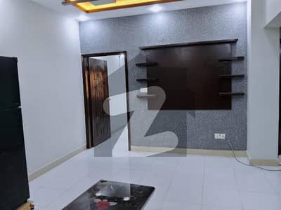 950 Square Feet Flat In Stunning Gulistan-e-Jauhar - Block 14 Is Available For sale 950 Square Feet Flat In Stunning Gulistan-e-Jauhar - Block 14 Is Available For sale