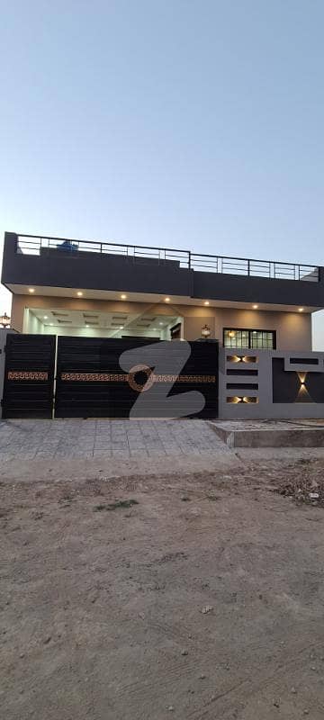 8 Marla Single Story House available for Sale 8 Marla Single Story House available for Sale