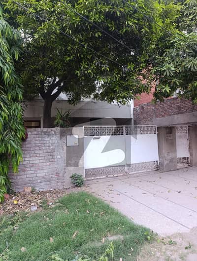 2 Kanal House For Sale in Rachna Block