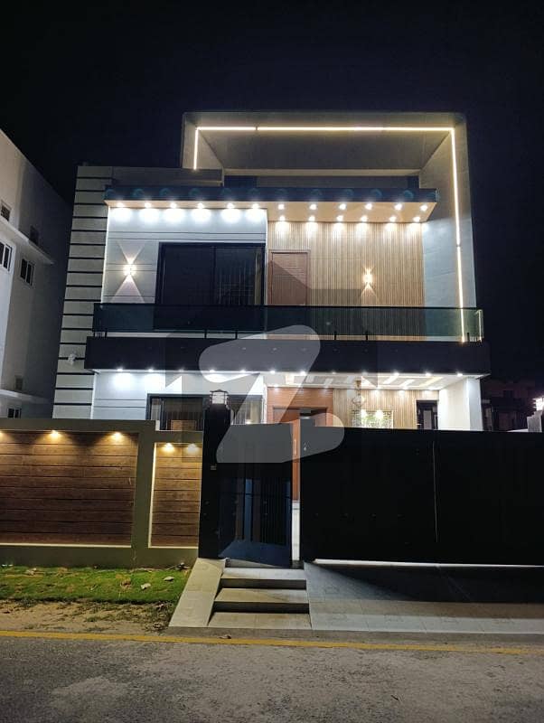 Ultra modern designer house for sale Ultra modern designer house for sale