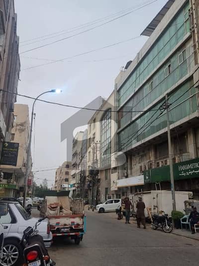 Prime Location Tauheed Commercial Area 2000 Square Feet Office Up For rent