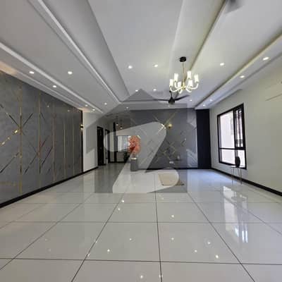 independent house for commercial use 400 Gaz ground plus 1 in Gulshan Iqbal main 60fit road independent house for commercial use 400 Gaz ground plus 1 in Gulshan Iqbal main 60fit road