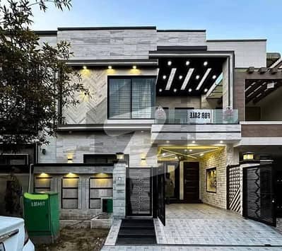 Airport Green Garden 05 Marla House For Sale