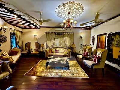 Fully Renovated Out Class 375 Yds Bungalow For Sale At Most Prime Location Of Phase 2 In Reasonable Demand Fully Renovated Out Class 375 Yds Bungalow For Sale At Most Prime Location Of Phase 2 In Reasonable Demand