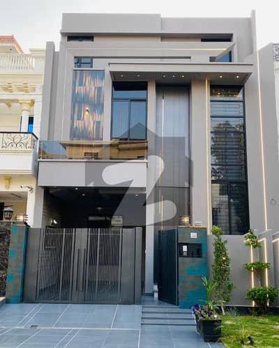 5 Marla ultra Modern House Available For Sale In Block DD Citi Housing Gujranwala 5 Marla ultra Modern House Available For Sale In Block DD Citi Housing Gujranwala