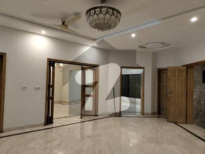 ای ۔ 11 اسلام آباد میں 4 کمروں کا 1 کنال بالائی پورشن 2.0 لاکھ میں کرایہ پر دستیاب ہے۔