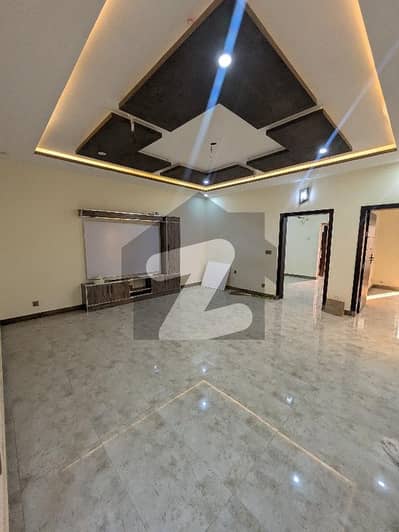 GULBERG RESIDENCIA 7M Marla FULL HOUSE NEAR D MARKAZ