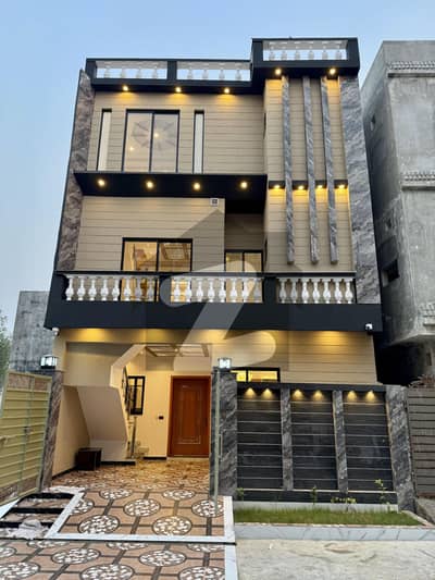 5 Marla Tripple Storey Utra Modern House at Vital Homes Lahore