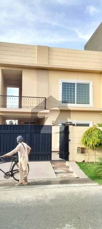 12 Marla Used House For Sale In Lake City Lahore