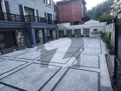 18 BEDROOMS FULLY FURNISHED FULL HOUSE FOR RENT IN G-6
