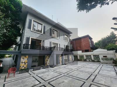 18 BEDROOMS FULLY FURNISHED FULL HOUSE FOR RENT IN G-6