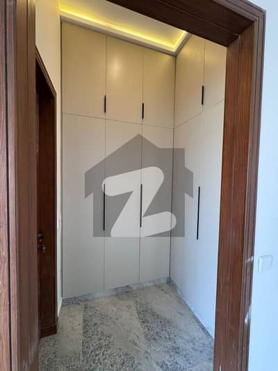 5 Bedrooms Designer Villa For Rent 5 Bedrooms Designer Villa For Rent