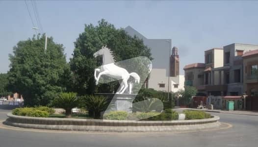 Builder Location 10 Marla Plot For Sale In Ghaznavi Block Bahria Town Lahore