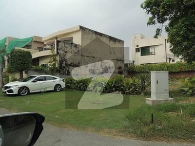 DHA Phase 7 Block S - 23.5 Marla Corner Plot Near Raya & Golf Club