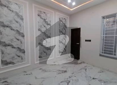 To sale You Can Find Spacious House In Multan Public School Road