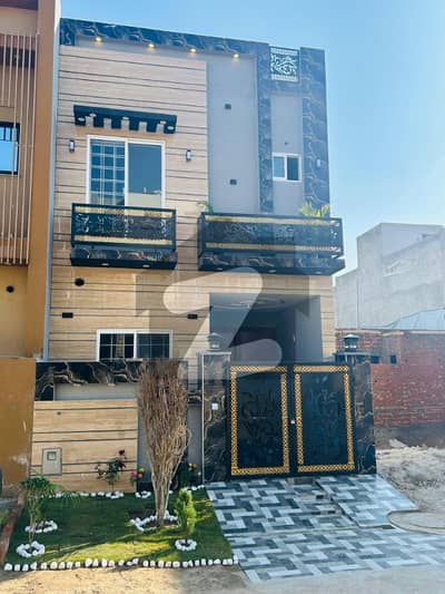 ال-کبیر فیز 2 - بلاک ای الکبیر ٹاؤن - فیز 2,الکبیر ٹاؤن,رائیونڈ روڈ,لاہور میں 3 کمروں کا 3 مرلہ بالائی پورشن 38.0 ہزار میں کرایہ پر دستیاب ہے۔