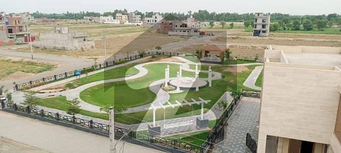 Avail Yourself A Great 10 Marla Residential Plot In Central Park - Block F