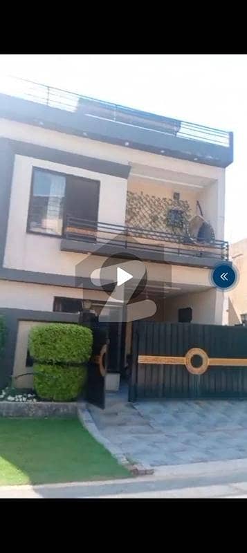Beautifully Constructed House Is Available For rent In Faisal Hills