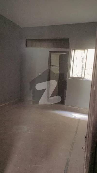 نارتھ ناظم آباد ۔ بلاک ایل نارتھ ناظم آباد,کراچی میں 5 کمروں کا 10 مرلہ مکان 5.3 کروڑ میں برائے فروخت۔