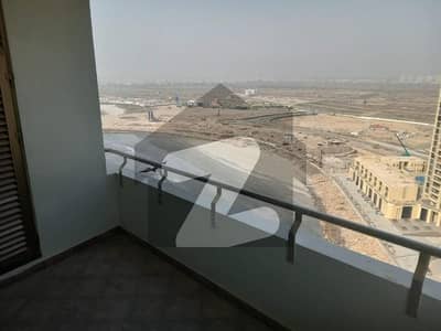 EMAAR OCEANFRONT 3BED FURNISHED APARTMENT AVAILABLE ON RENT IN PEARL TOWERS.