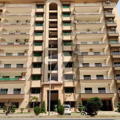 10 MARLA 3 BEDROOM APARTMENT AVAILABLE FOR SALE