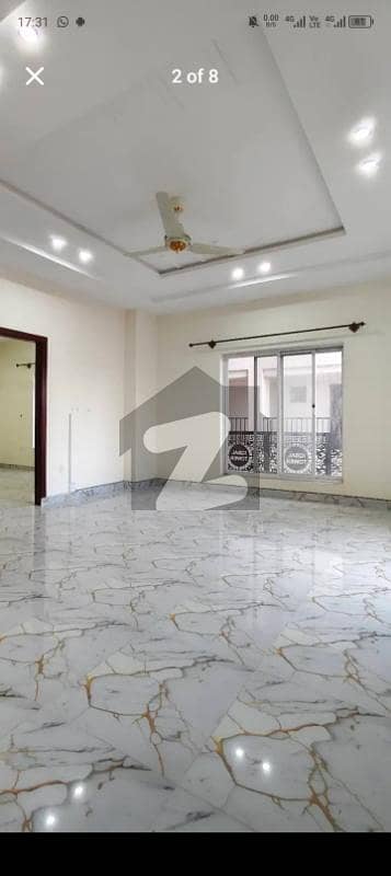 One bed non furnished apartment available for rent in gulberg green Islamabad
