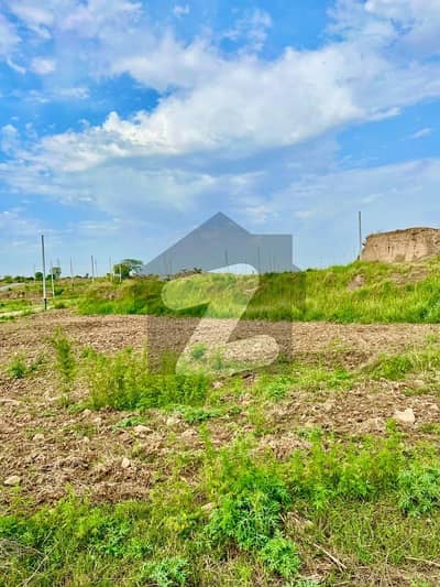 5 Marla Plot Available for Sale in I-15