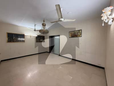 10 Marla 7 Bed Attach Bath Including Servant Room Fully Independent House Available For Rent In G13