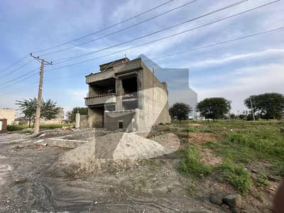 5 Marla Plot Available for Sale in I-16
