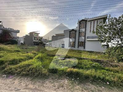 8 Marla Plot Available For Sale In I-14