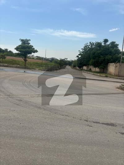 حب کمرشل بحریہ ٹاؤن فیز 8 ۔ سفاری ویلی,بحریہ ٹاؤن فیز 8,بحریہ ٹاؤن راولپنڈی,راولپنڈی میں 5 مرلہ کمرشل پلاٹ 3.0 کروڑ میں برائے فروخت۔