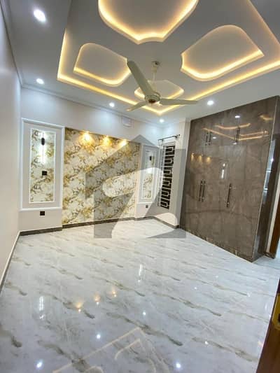 Luxurious Spacious Designer Brand New GROUND PORTION FOR RENT, in Soan Garden Block H Prime Location This House ? Near To Isl Express Highway