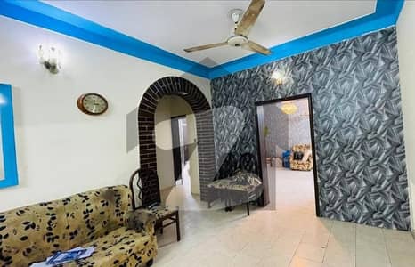علامہ اقبال ٹاؤن لاہور میں 5 کمروں کا 10 مرلہ مکان 4.3 کروڑ میں برائے فروخت۔ علامہ اقبال ٹاؤن لاہور میں 5 کمروں کا 10 مرلہ مکان 4.3 کروڑ میں برائے فروخت۔