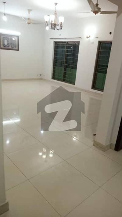 10 Marla House For Rent In Askari 11 Sector B Lahore | 3 Bed Luxury Portion | Prime Location