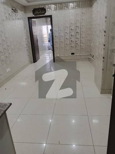 One Bed Non Furnished Luxury Apartment Available For Rent Office Trade Centre