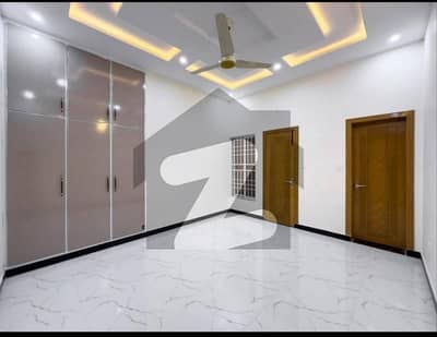 سی بی آر ٹاؤن فیز 1 - بلاک سی سی بی آر ٹاؤن فیز 1,سی بی آر ٹاؤن,اسلام آباد میں 2 کمروں کا 7 مرلہ زیریں پورشن 49.0 ہزار میں کرایہ پر دستیاب ہے۔ سی بی آر ٹاؤن فیز 1 - بلاک سی سی بی آر ٹاؤن فیز 1,سی بی آر ٹاؤن,اسلام آباد میں 2 کمروں کا 7 مرلہ زیریں پورشن 49.0 ہزار میں کرایہ پر دستیاب ہے۔