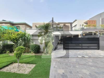 100% Original Ad 12KV Solar System Installed One Kanal Fresh Renovated Bungalow Near Big Park