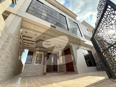 8 Marla Triple Story House for Rent Buch Villas, Multan