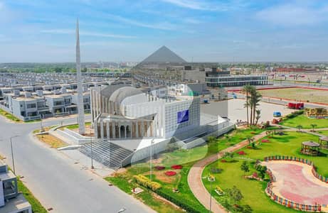 1 KANAL PLOT AVAILABLE FOR SALE ON A GOOD LOCATION IN SECTOR D DHA MULTAN