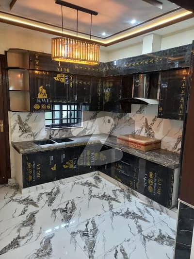 AHMED ASSOCIATES OFFER 5 MARLA BRAND NEW FULL HOUSE FOR RENT IN JOHAR TOWN R3 NEAR TO SHUKAT KHANUM HOSPITAL LAHORE.