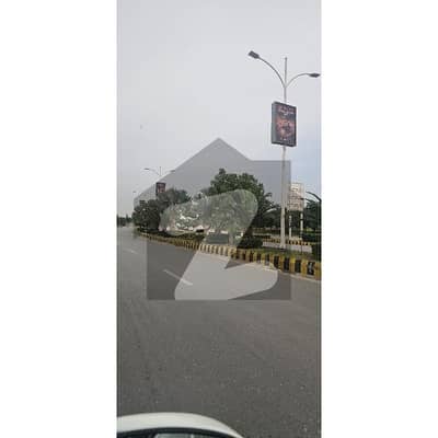 Plot In Gulberg Greens Block C
