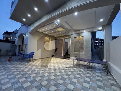 10 Marla Brand New Designer House For Sale In Bahria Enclave Islamabad Sector C1 | 5 Bed Luxury Home | Demand 5.50 Crore 10 Marla Brand New Designer House For Sale In Bahria Enclave Islamabad Sector C1 | 5 Bed Luxury Home | Demand 5.50 Crore