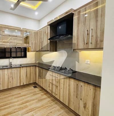 5 MARLA UPPER PORTION FOR RENT 5 MARLA UPPER PORTION FOR RENT